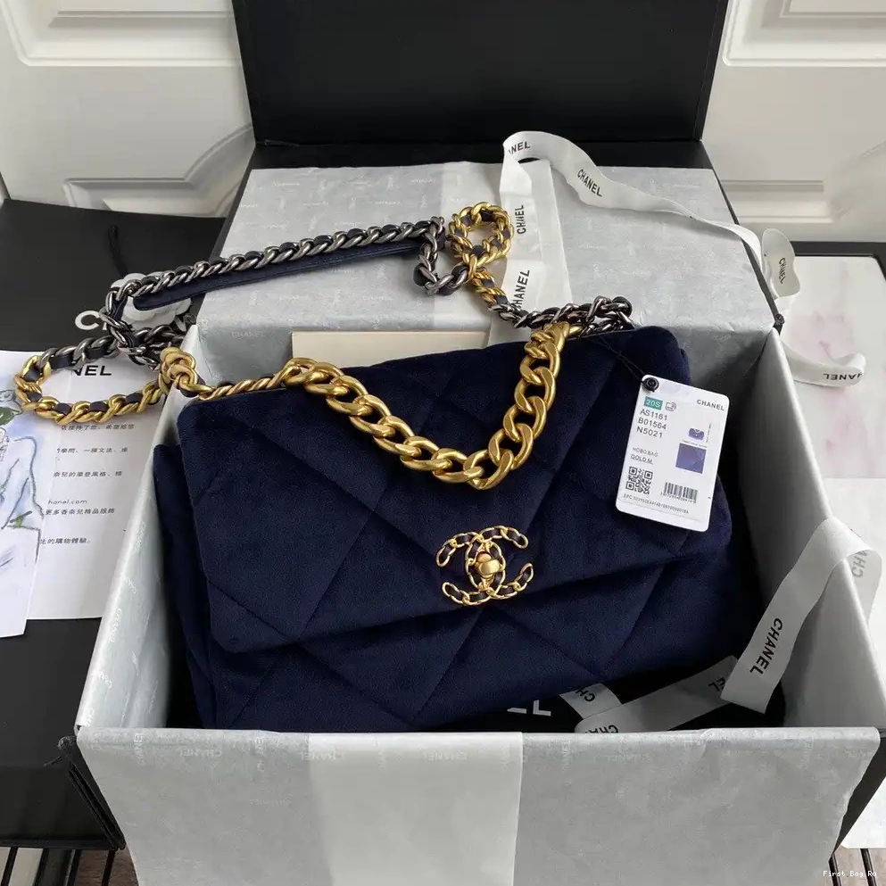 Firstbag Ru 19 FLAP CHANEL BAG 0629